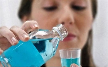 孕晚期链球菌中毒休克综合征致股骨头坏死1例